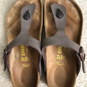 BIRKENSTOCK Women's Gizeh Thong Sandal